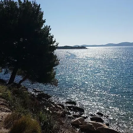 Camp Maslina 3* Pakoštane